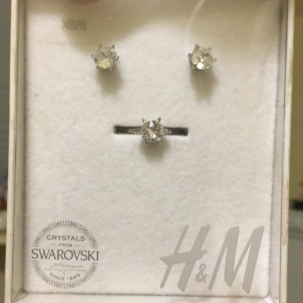 Earring and Ring. Swarovski embellished set.
